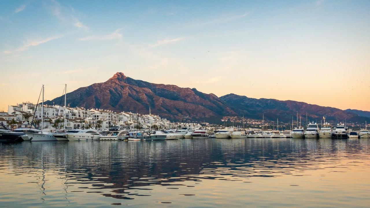 Exclusive Puerto Banus Beach Free Parking Wifi & Swimming Pool